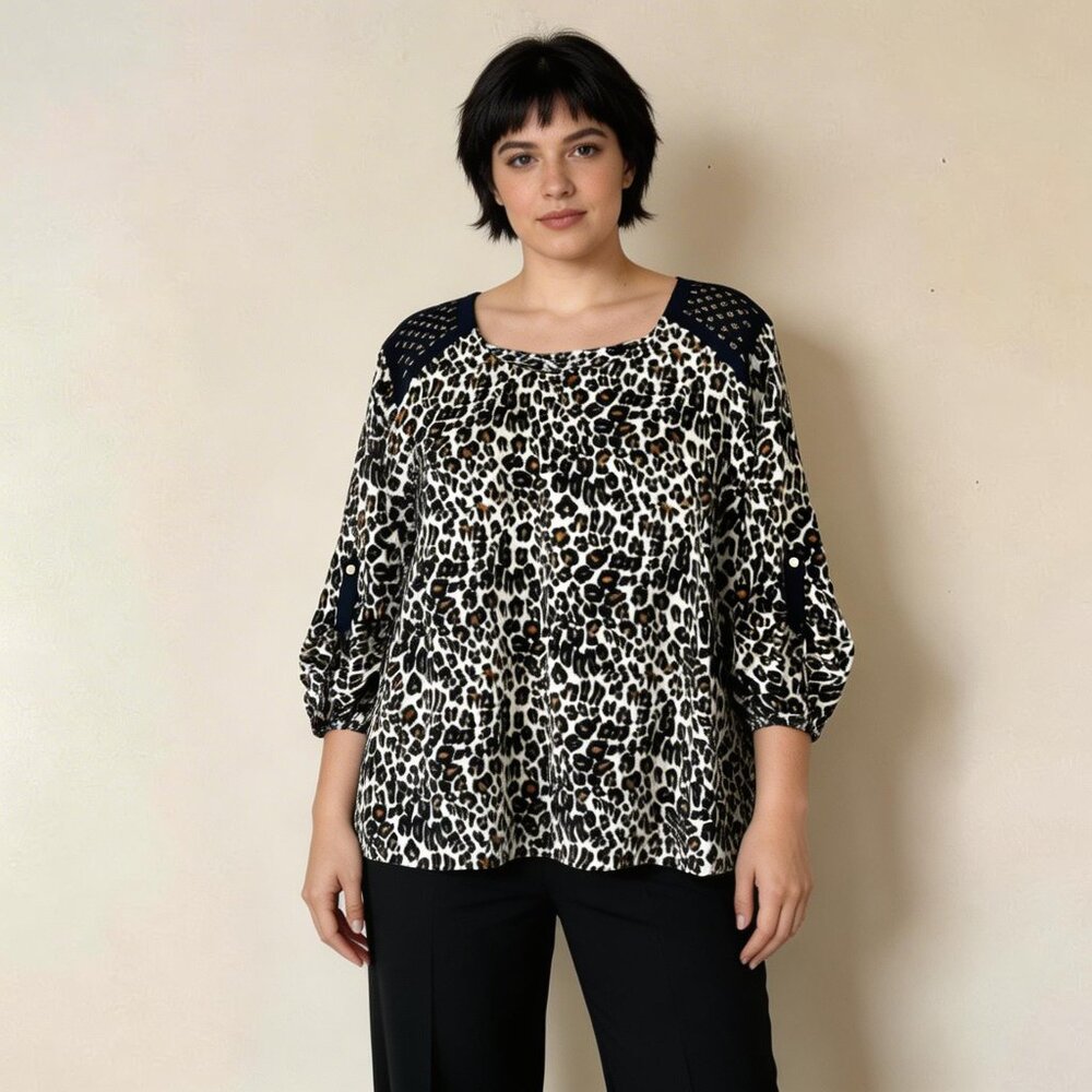 JACLYN SMITH | Animal Print Studded Roll Tab Sleeve Blouse Sz 2X